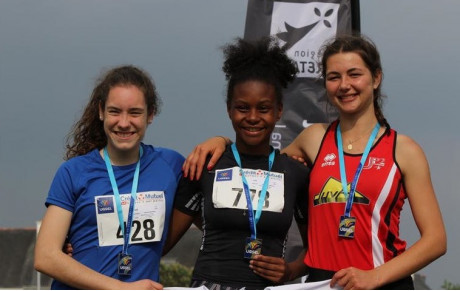 Clémence Engrand Championne de France UGSEL, Martin Desmidt et Romain Hesschentier accélèrent